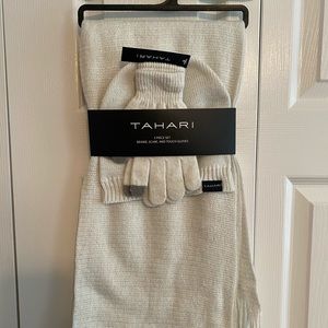 Tahari silver scarf set